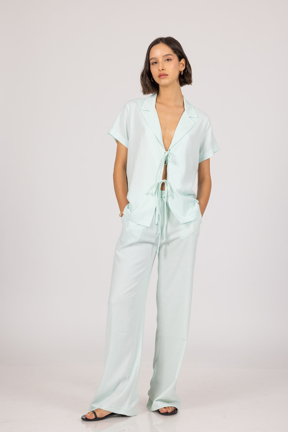 ROSE set in light blue