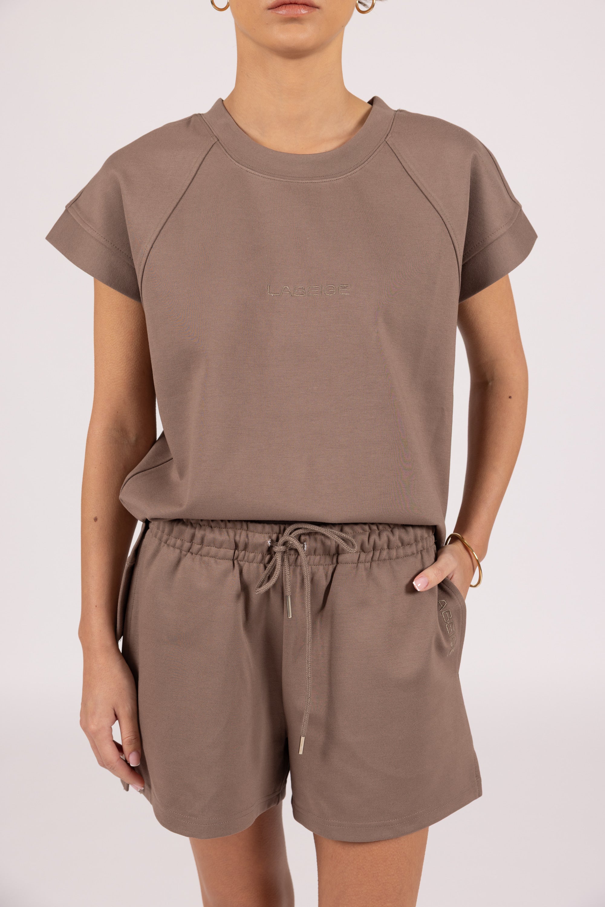 CIARA shorts front medium look