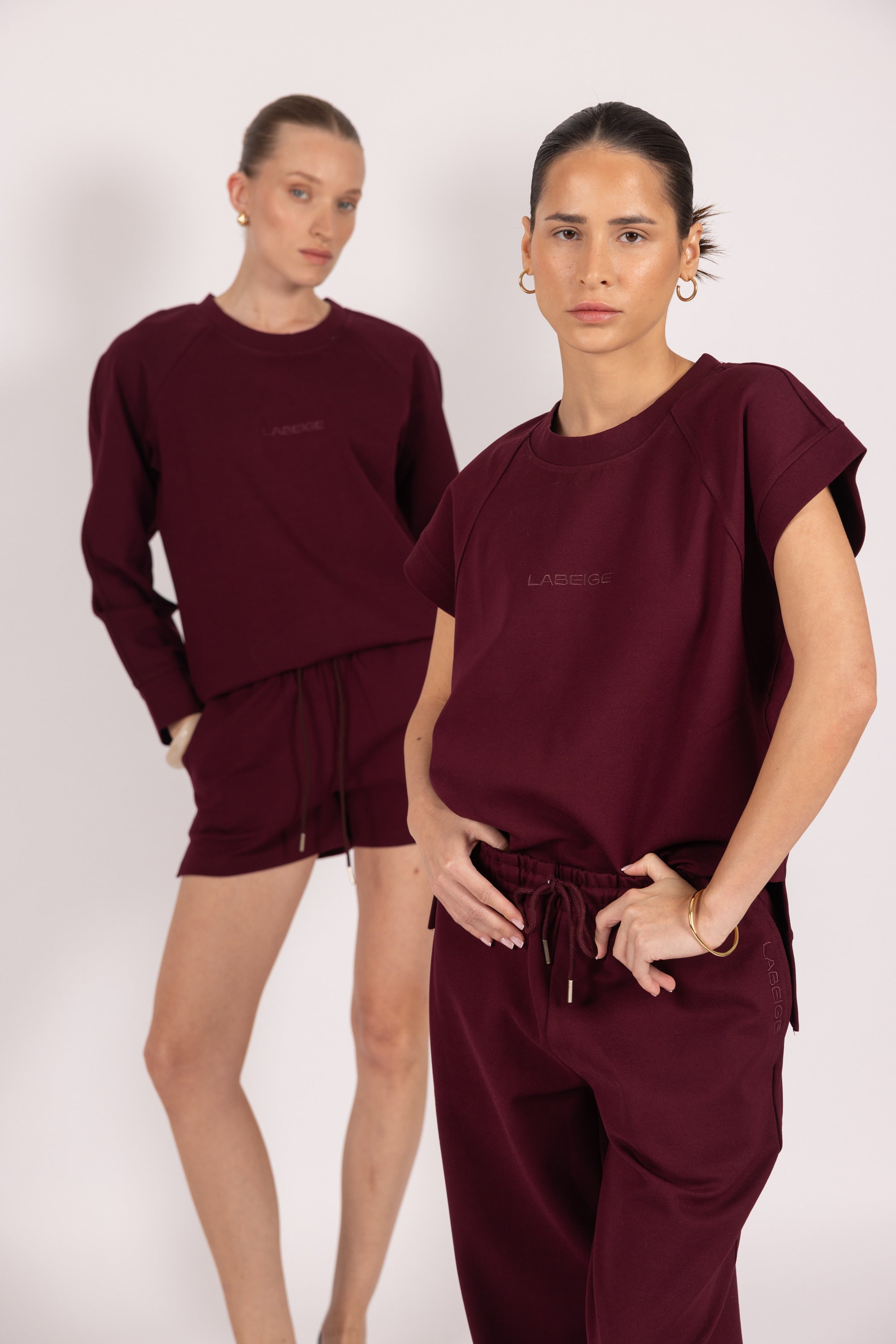CIARA shorts front medium look 2 models