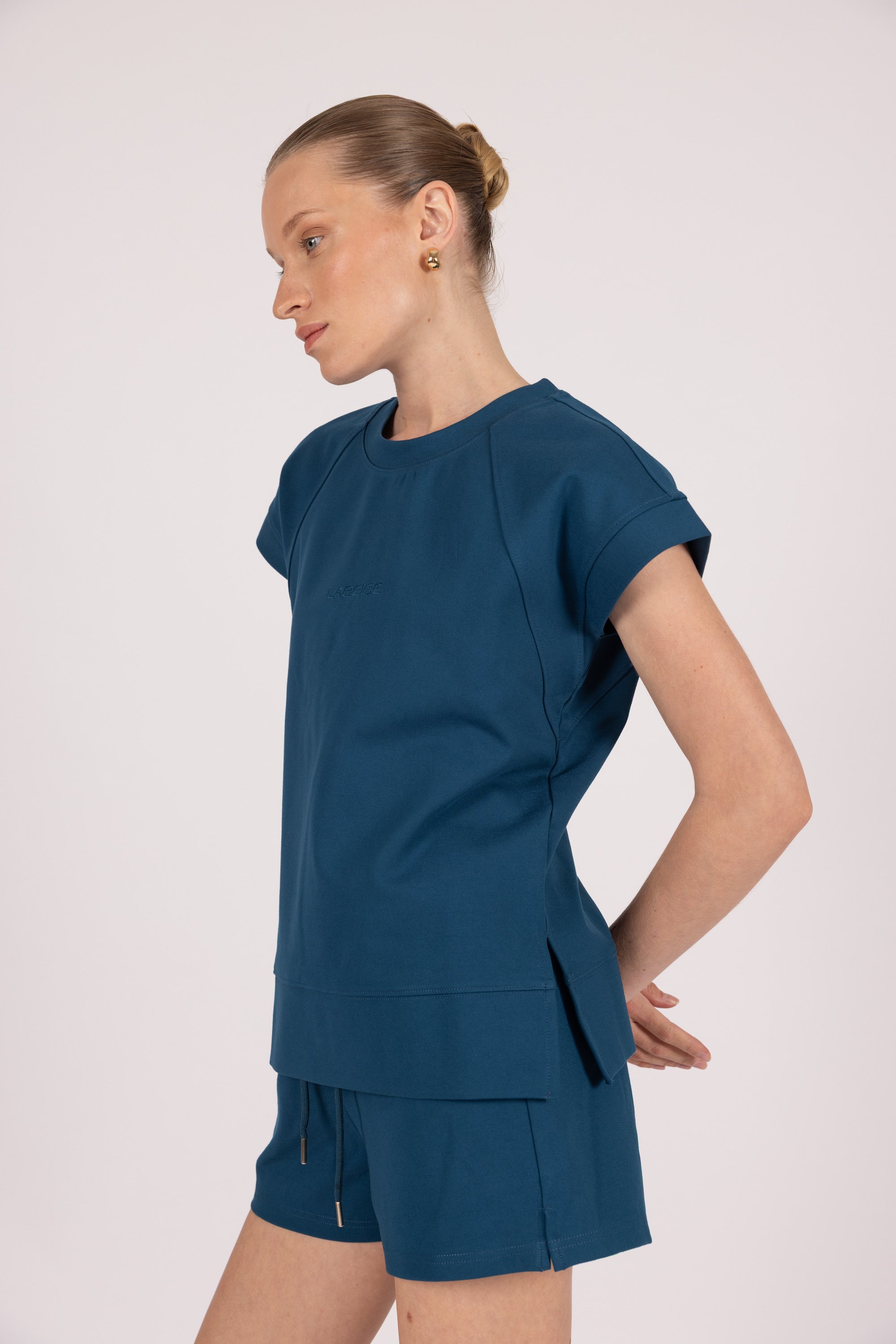 CIARA short sleeve top side medium look