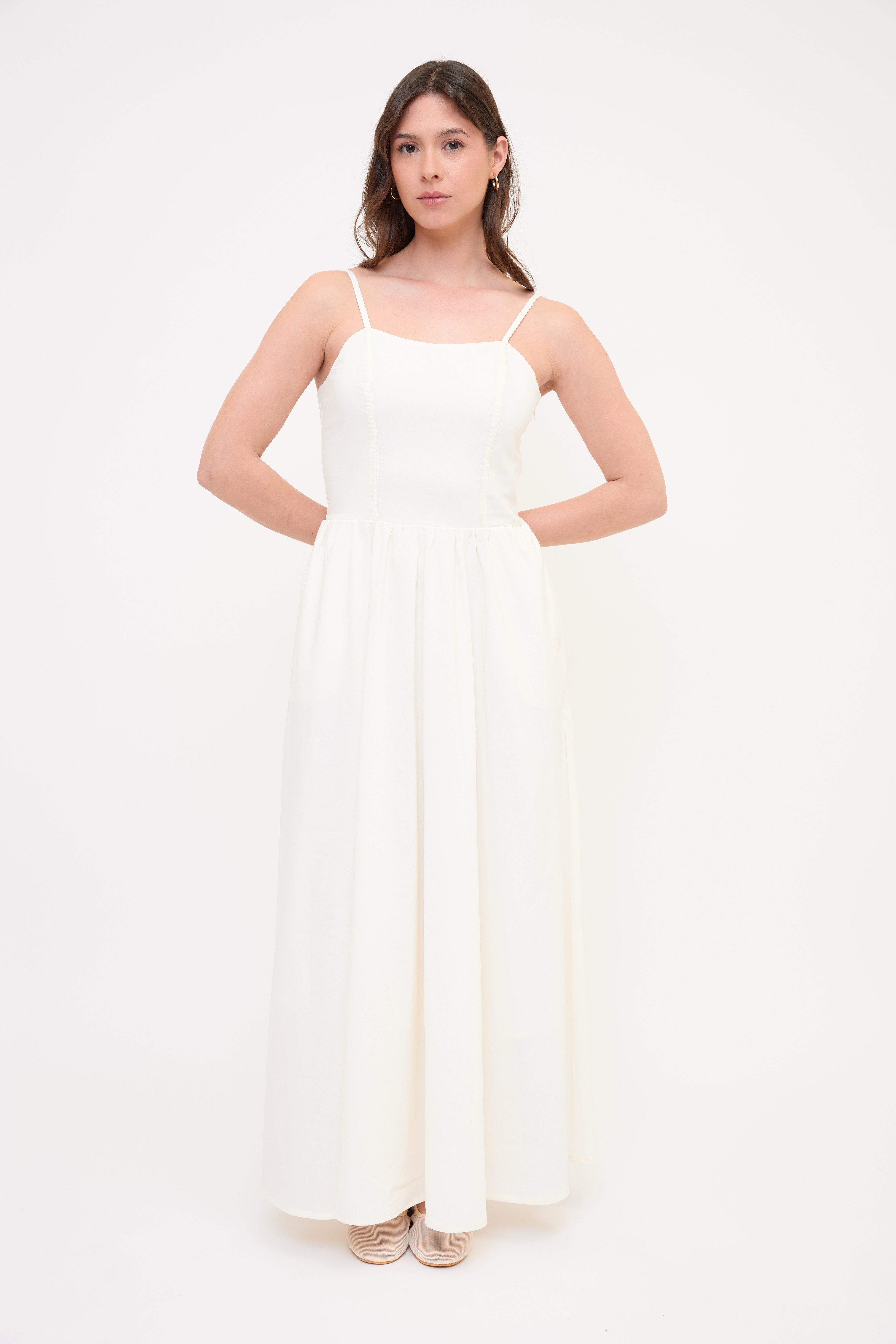 SELENA dress white total front look