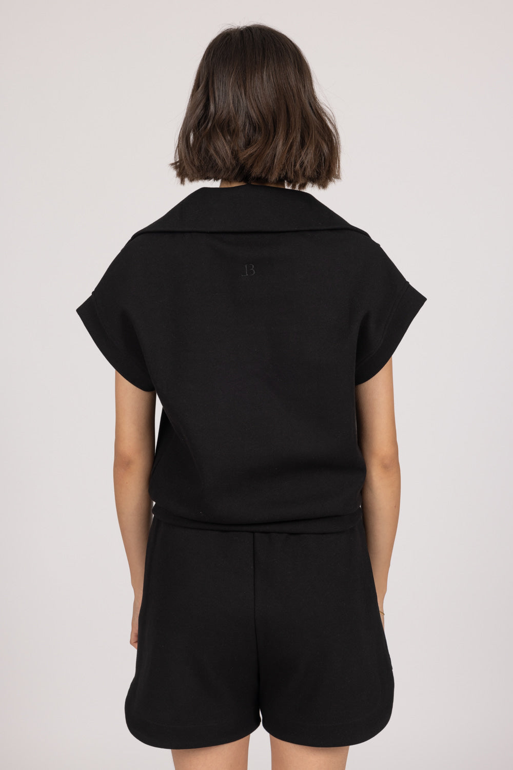 ALIX top in black back look