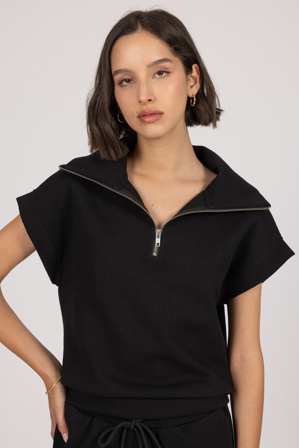 ALIX top in black 