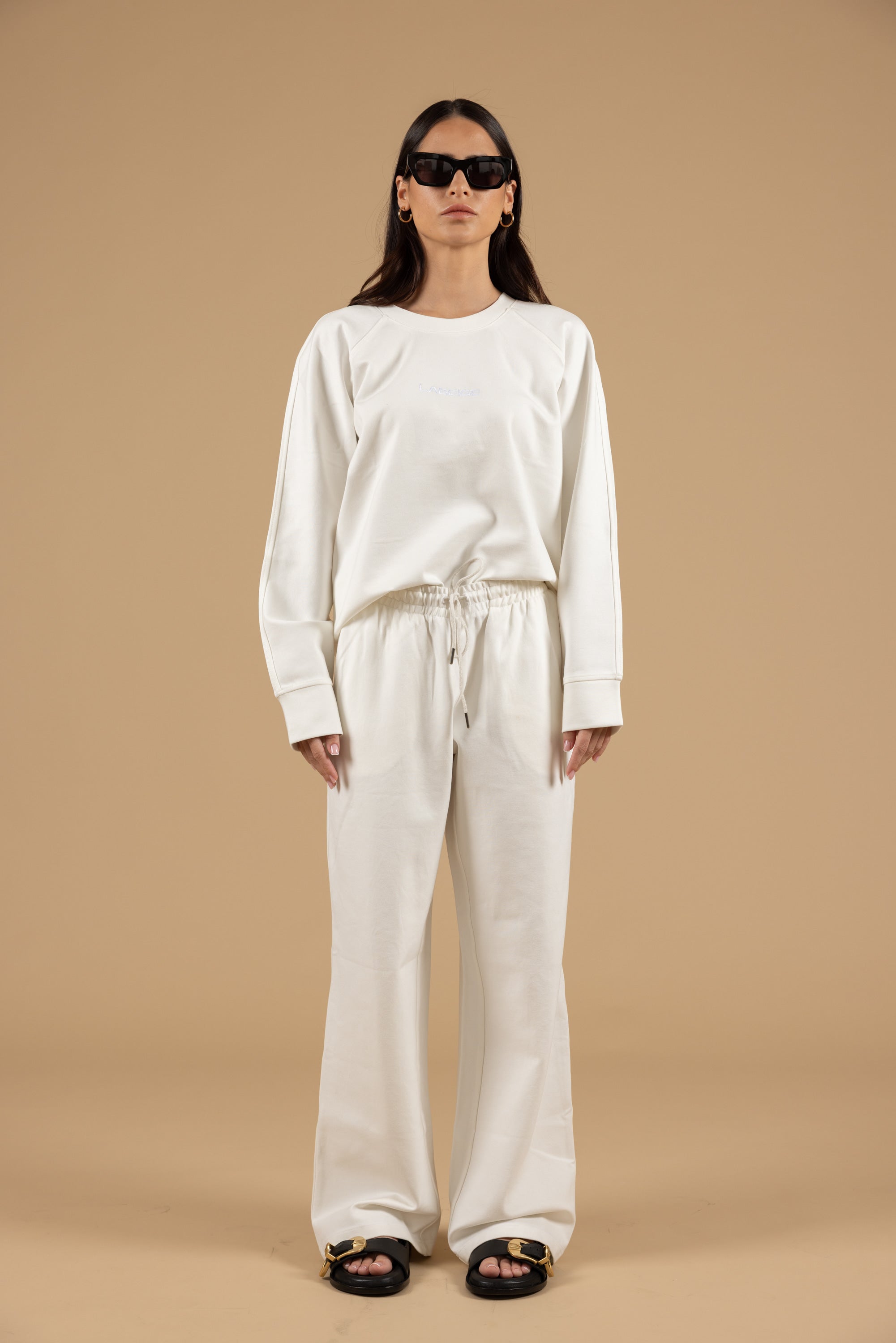 CIARA pants front look