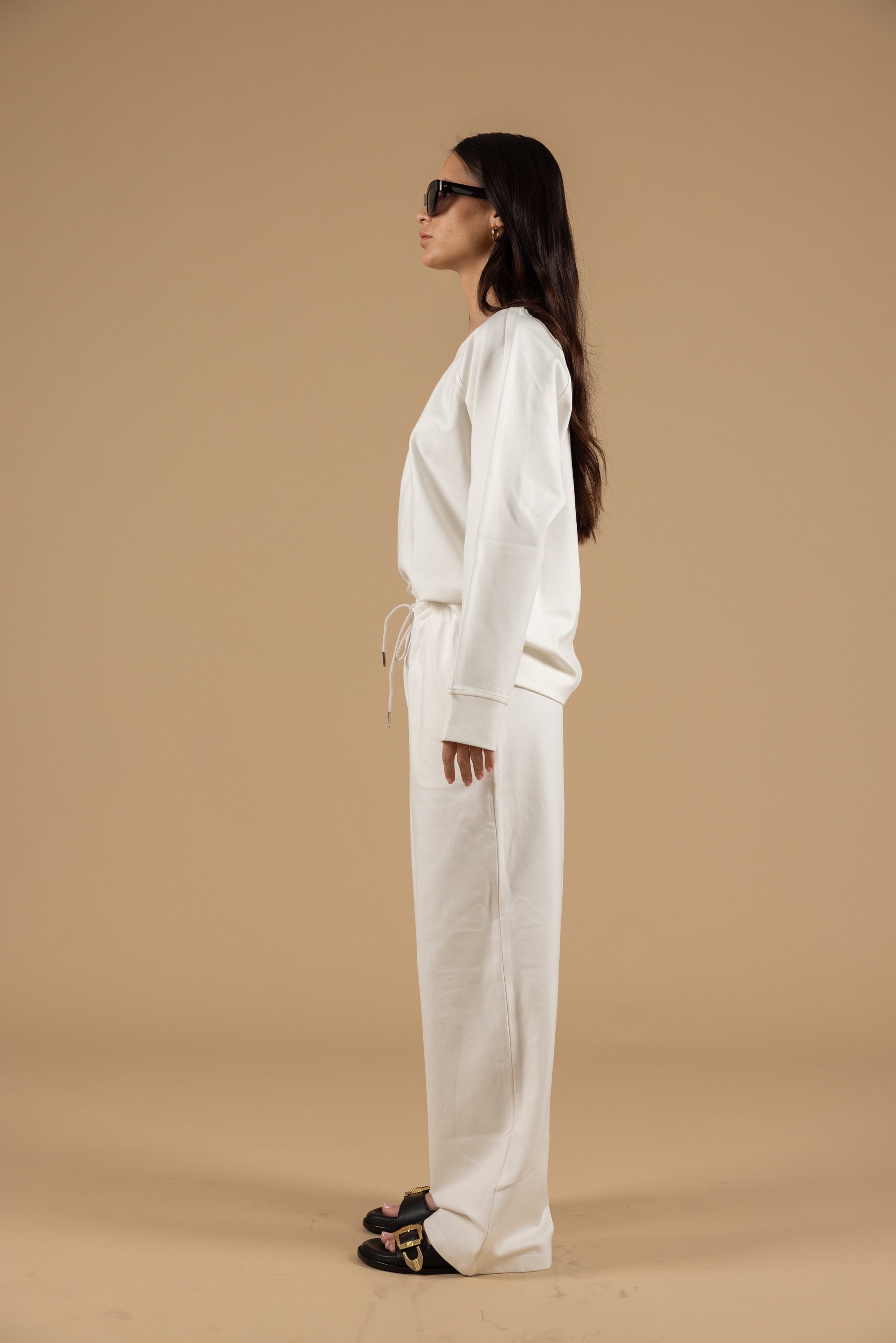 CIARA long sleeve top profile look