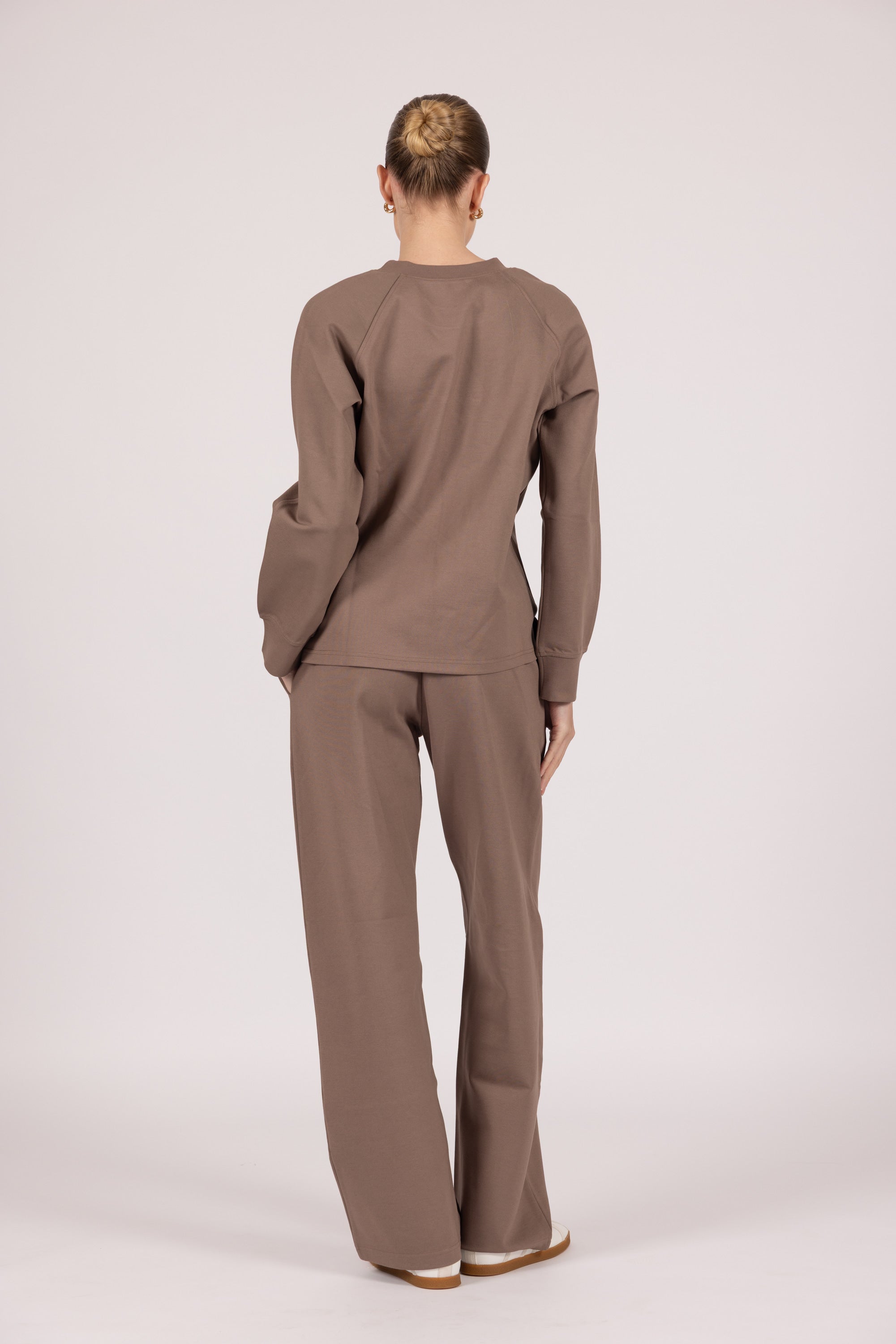 CIARA pants back look