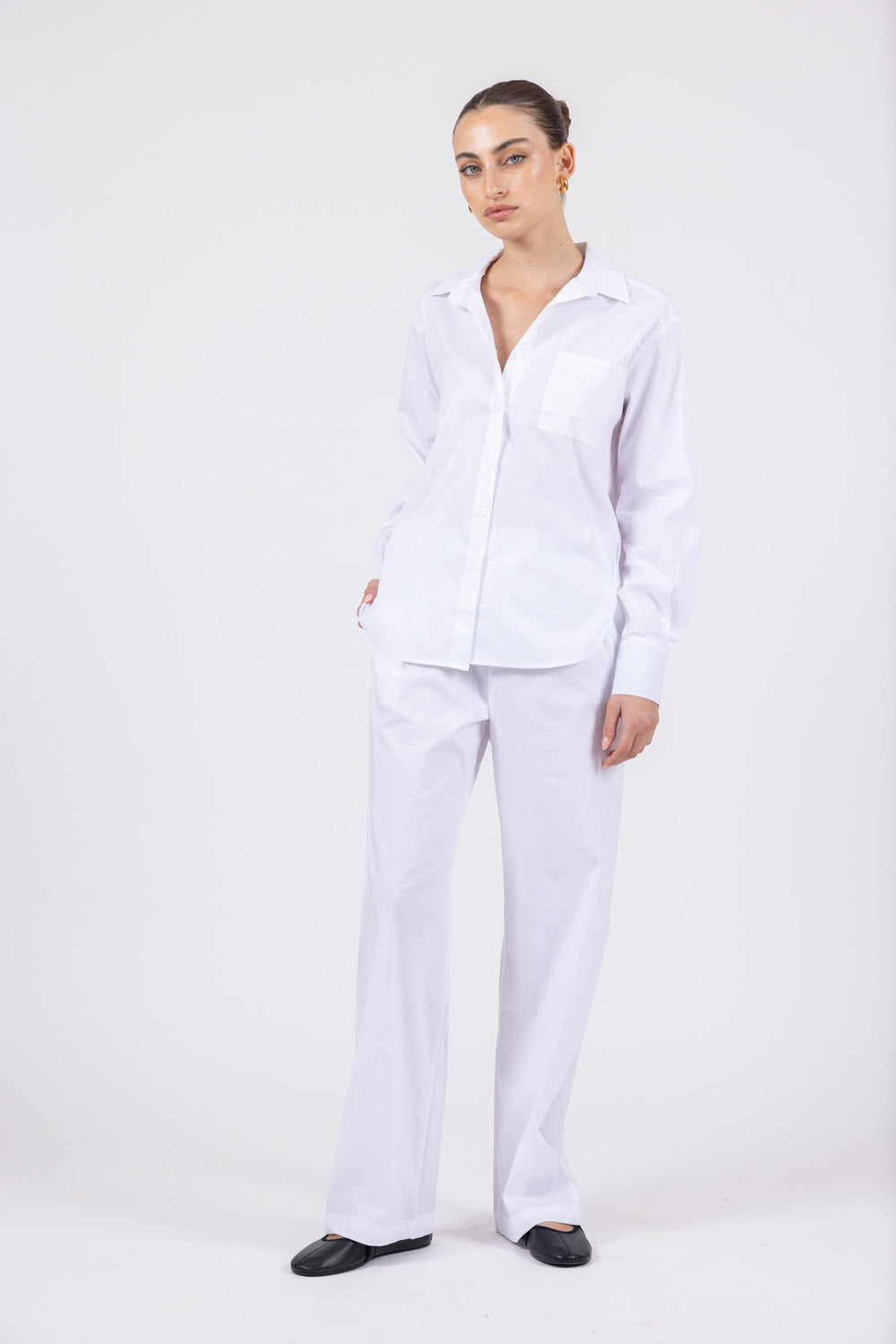 HAILEY shirt front look