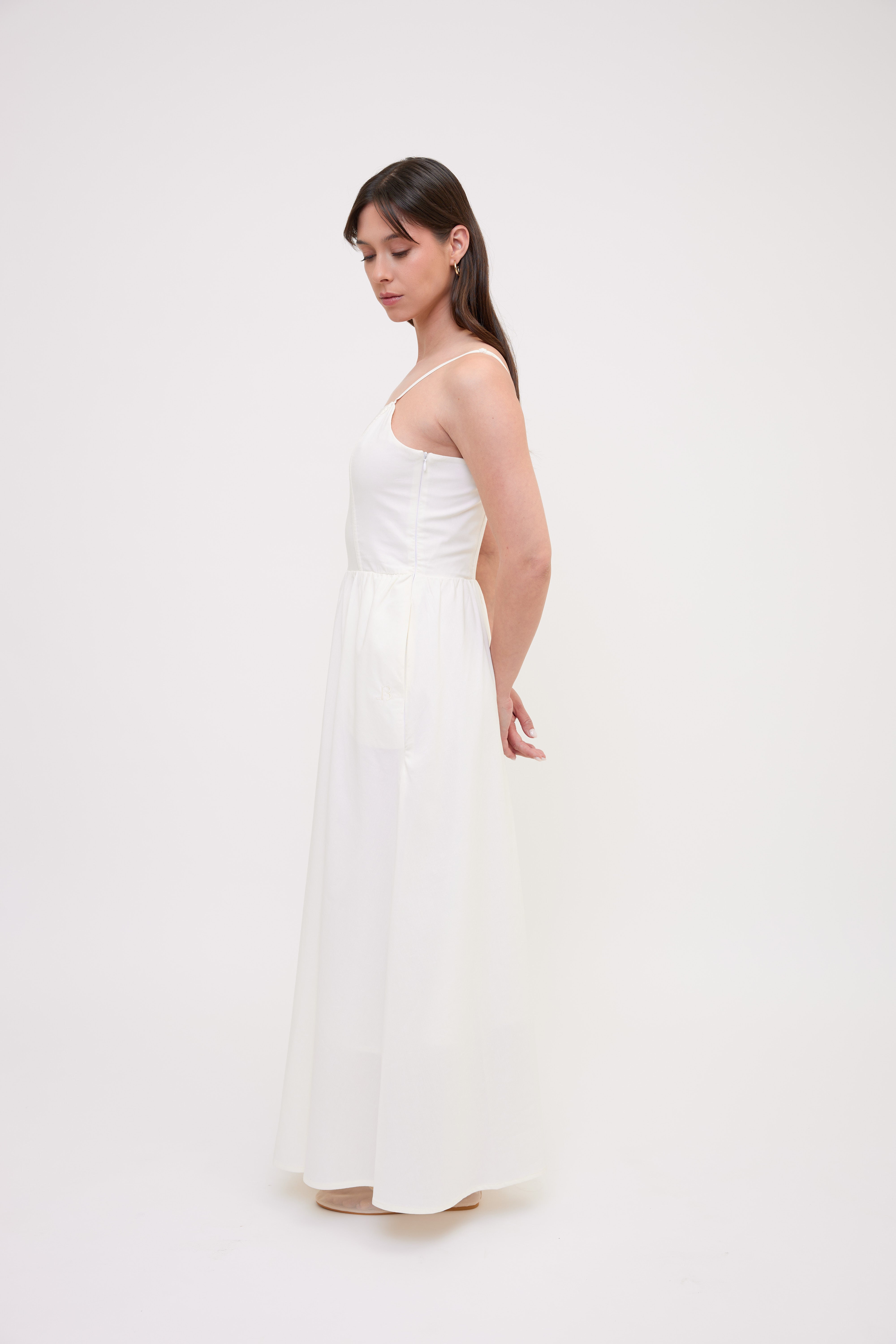 SELENA dress white total side look