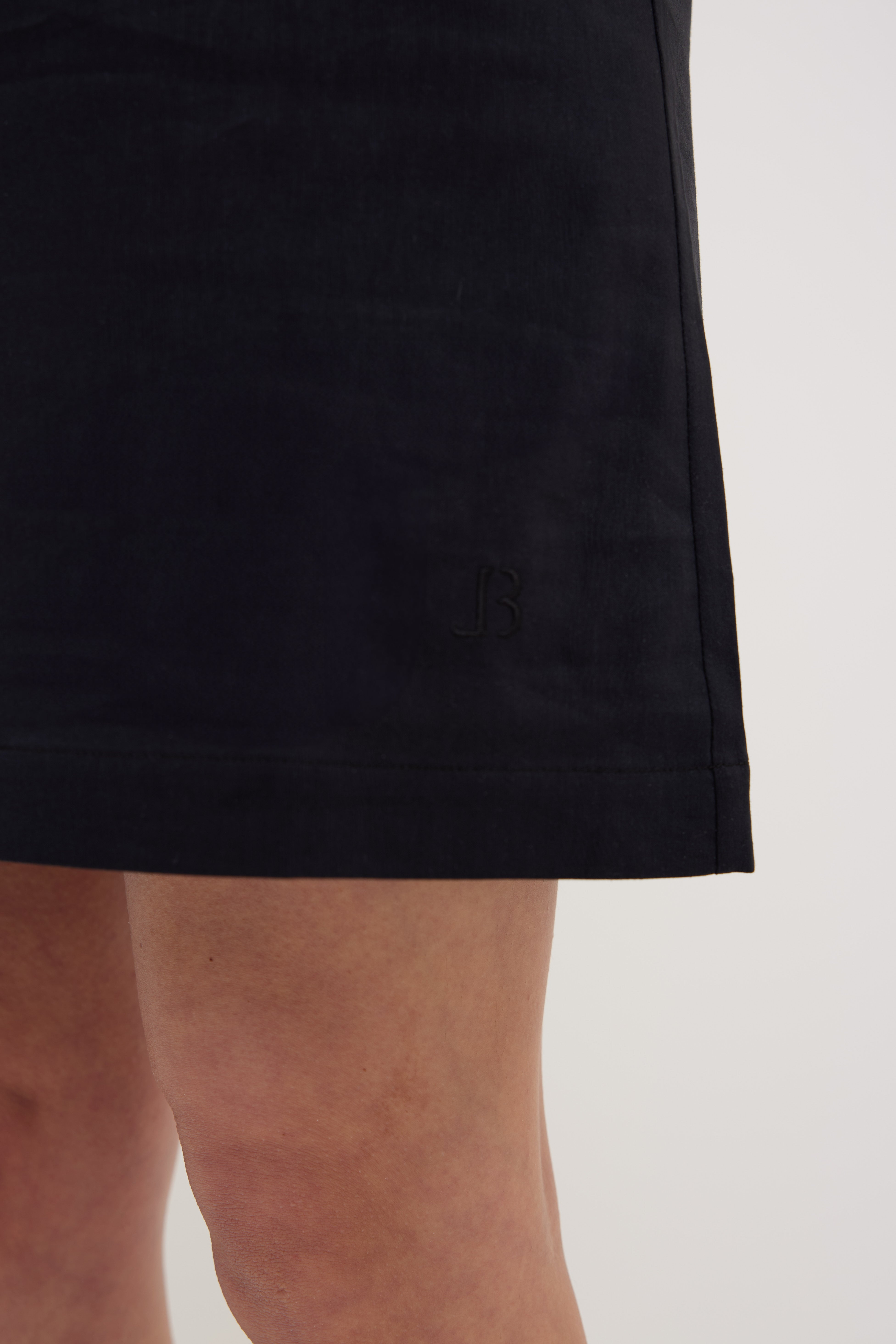 LENNY dress black front logo detail look